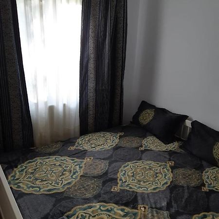 Апартаменты Apartament Marco Бая-Маре Экстерьер фото